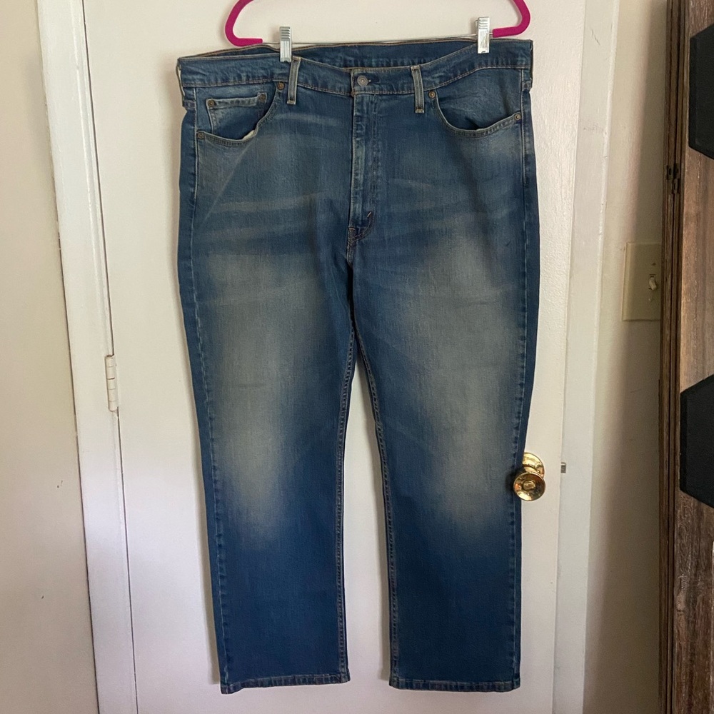 Classic Men's Blue Straight-Leg Levi’s Jeans 42 x 30